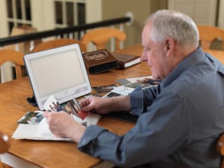 PhotoPharmics Advances Parkinson’s Care with 200 Enrolled in Remote Light Therapy Study